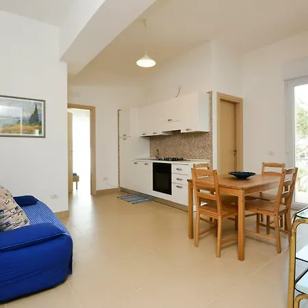Sangiorgio Apartment *